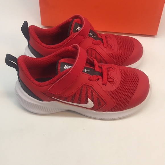 Nike Boys' Nike Little Kid Revolution 5 Running Shoes Size 10c - Picture 2 of 16